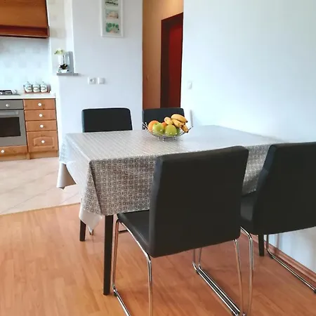 Apartment Toncic Benazici